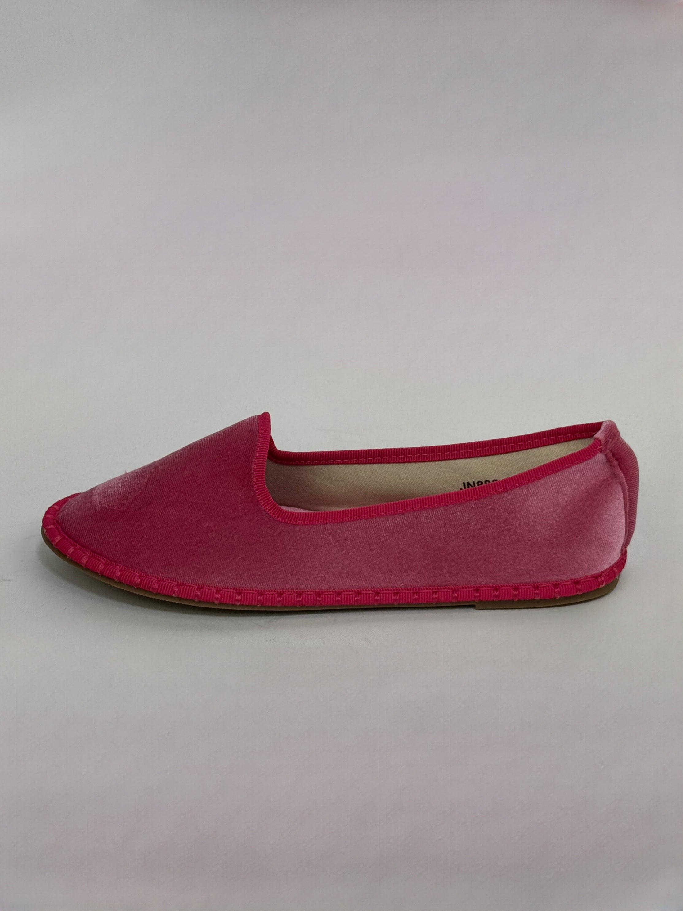 Zapatos de terciopelo con ribete
