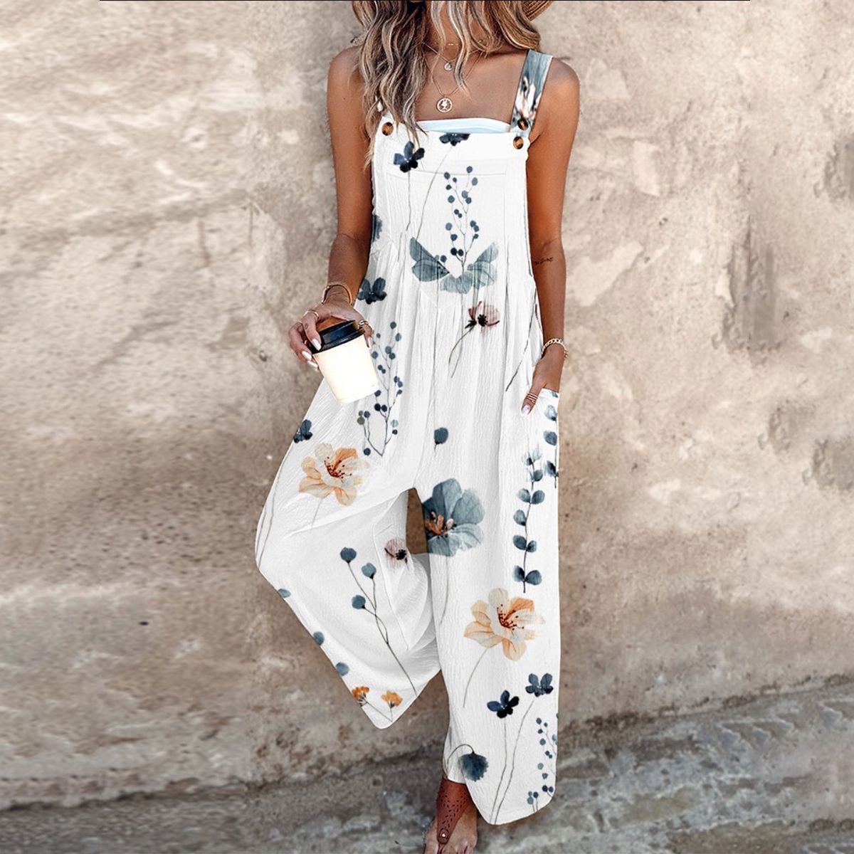 Braga cómoda con estampado de flores grandes