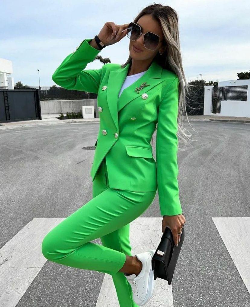 Traje "Erica" (chaqueta + pantalón)