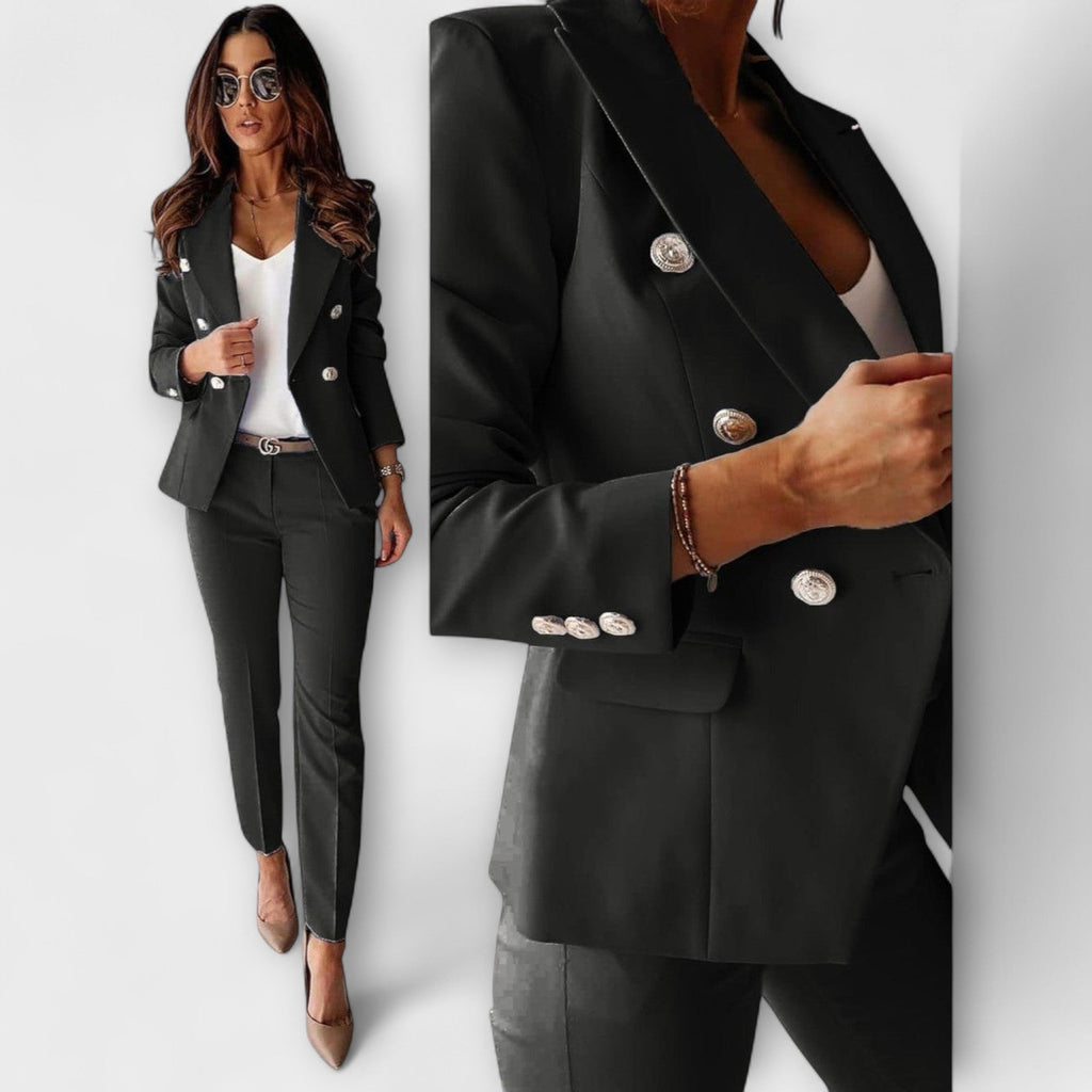 TRAJE CON CHAQUETA Y PANTALÓN