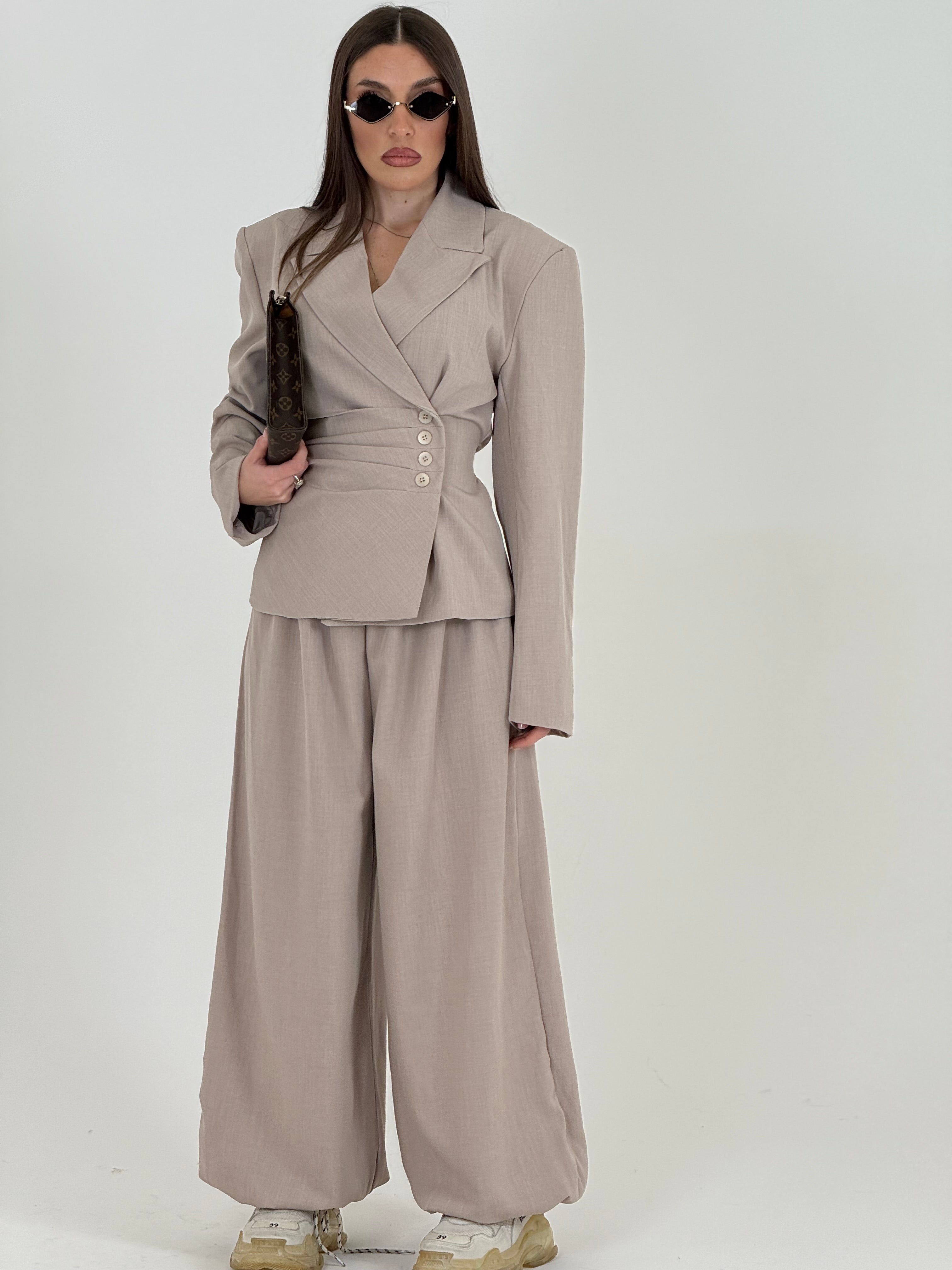 Traje HALA
