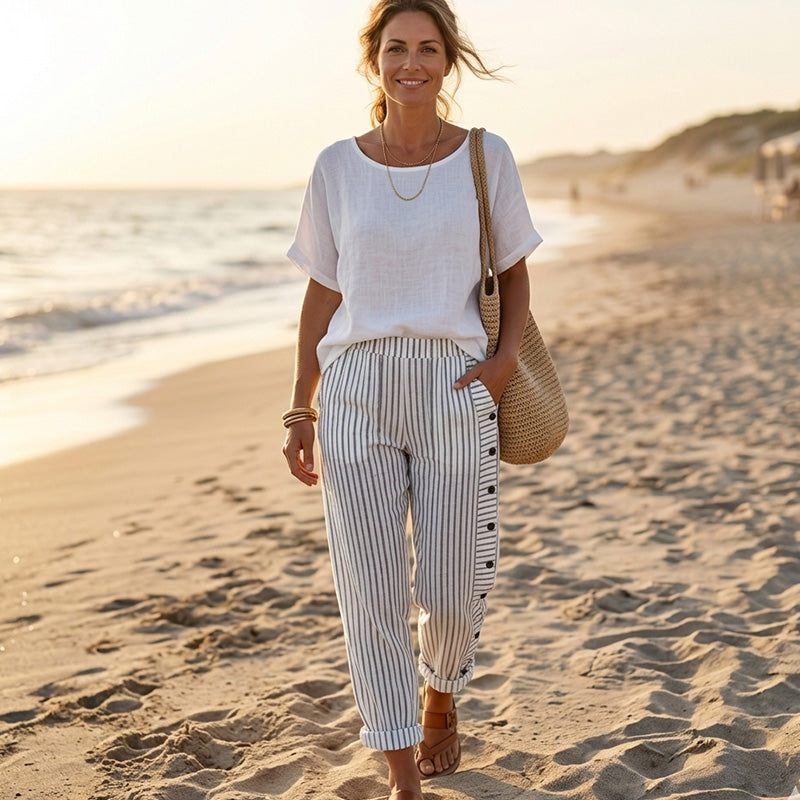 Pantalones a rayas azules con bolsillos laterales