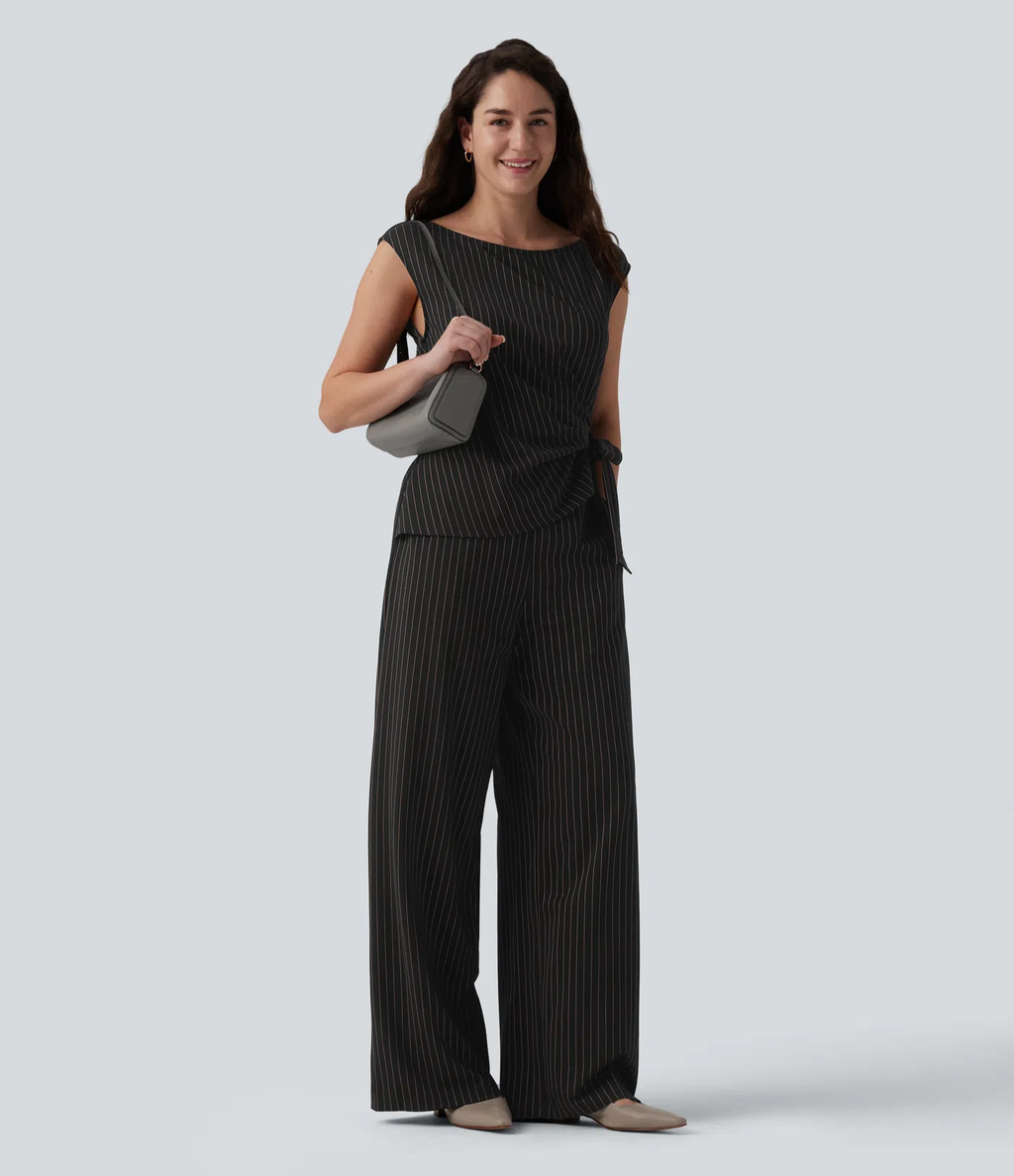 Conjunto de rayas de dos piezas sin mangas