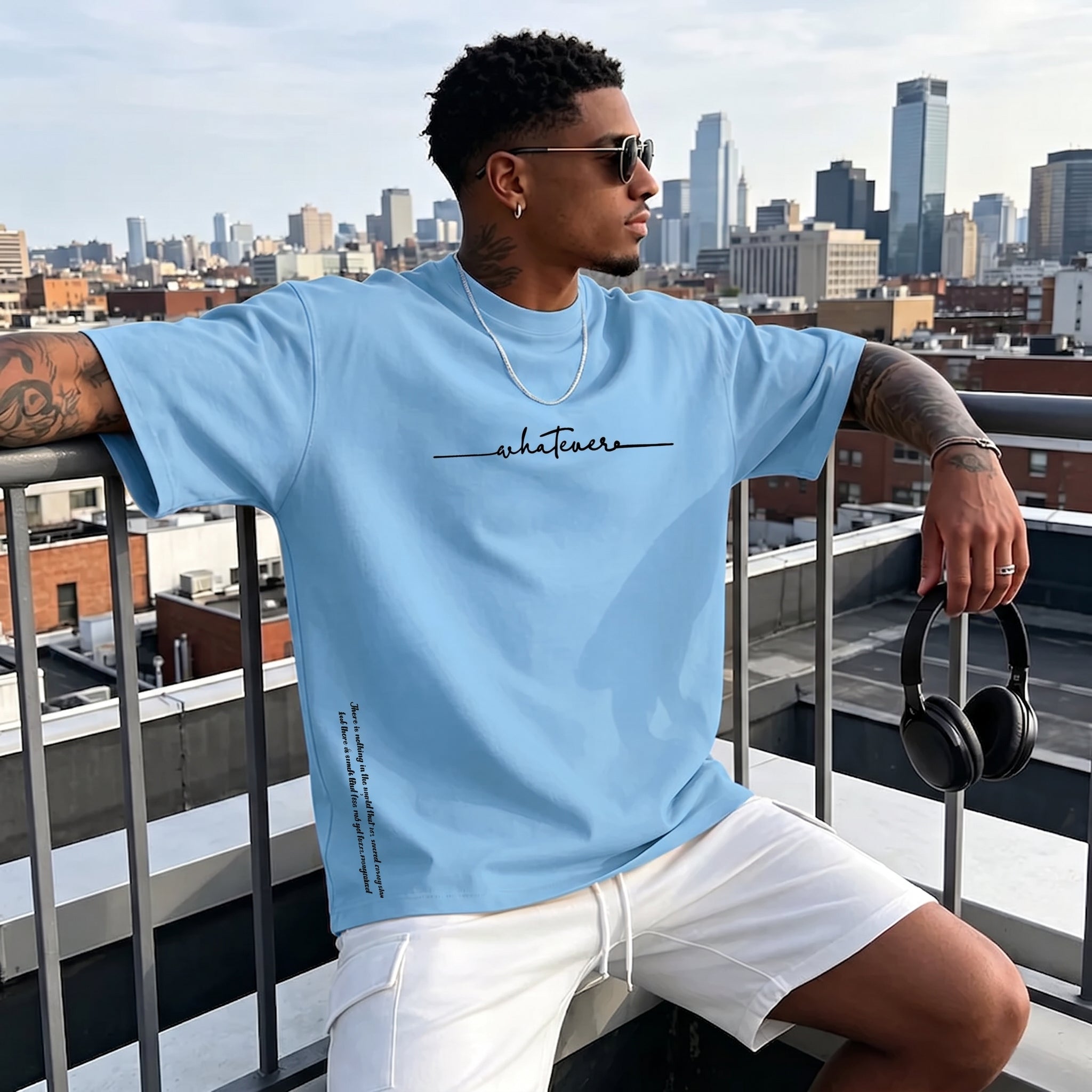 Camiseta urbana para hombre de corte holgado – algodón 100% premium, ajuste oversize casual y estampado tipográfico minimalista