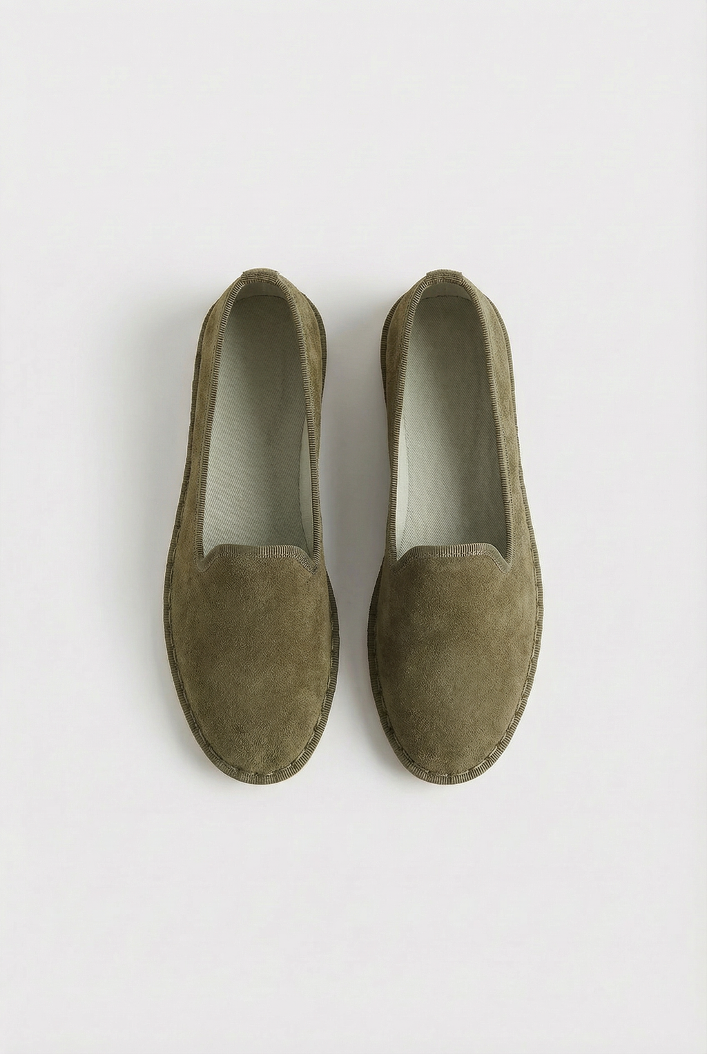 ZAPATILLAS FRIULANAS DE TERCIOPELO