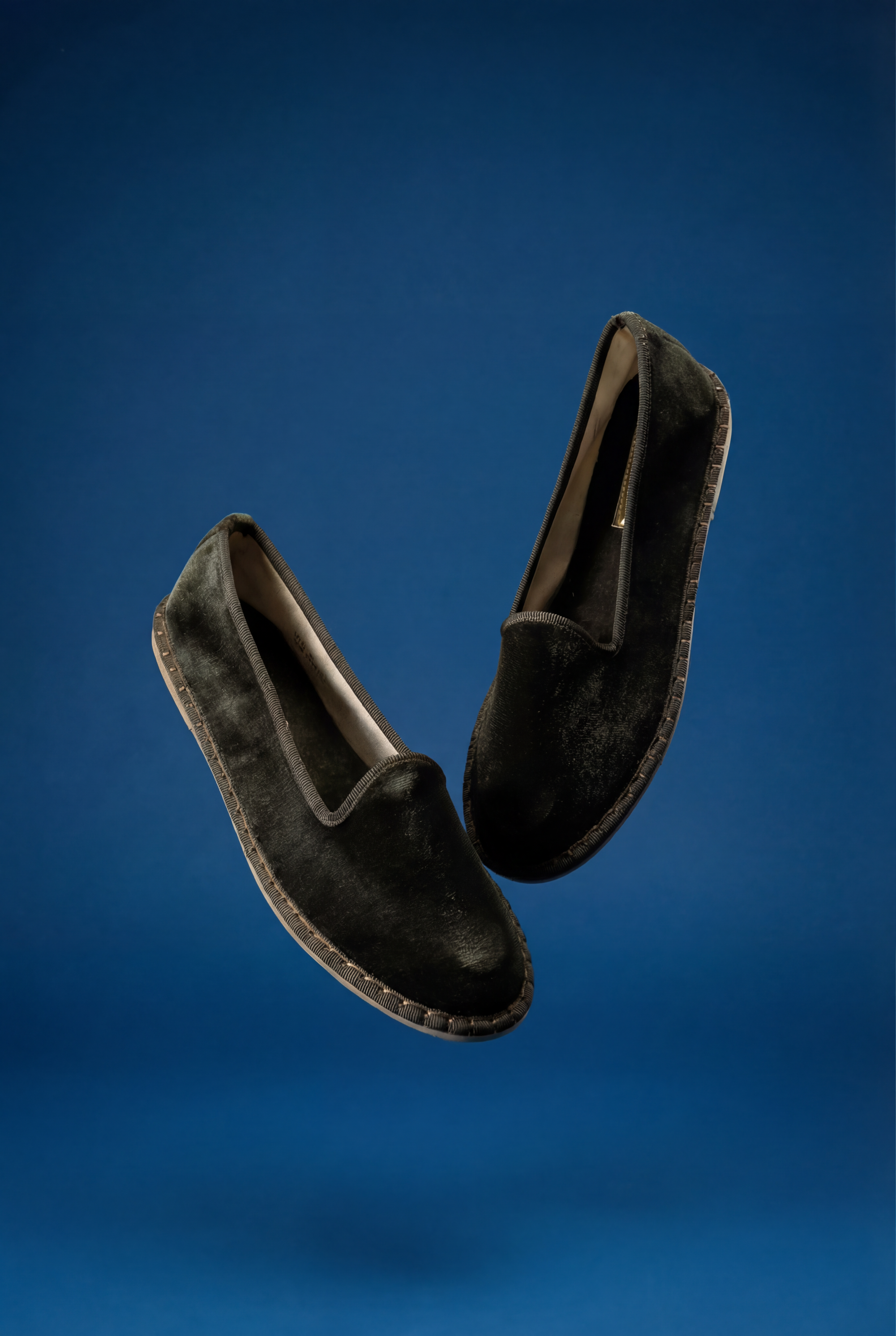 ZAPATILLAS FRIULANAS DE TERCIOPELO