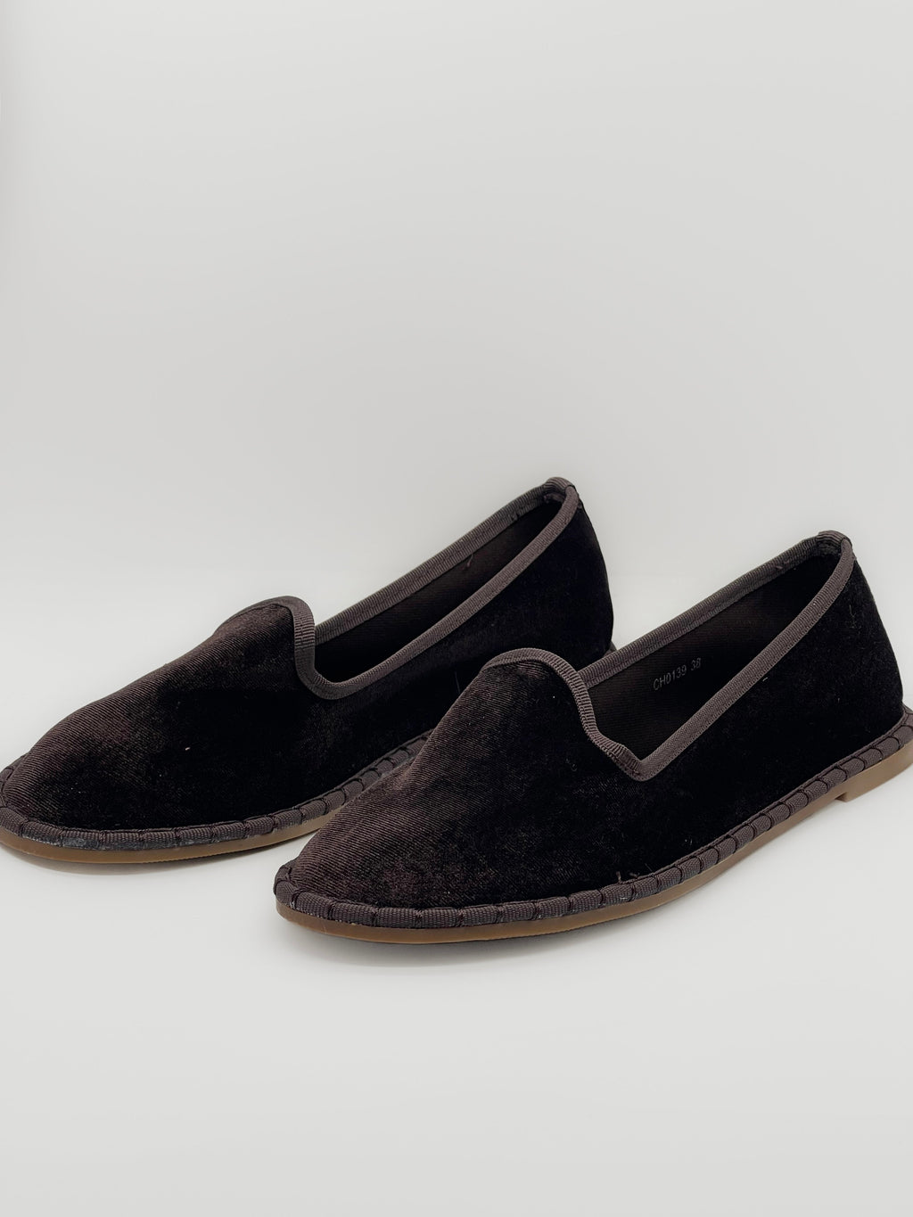 ZAPATILLAS FRIULANAS DE TERCIOPELO