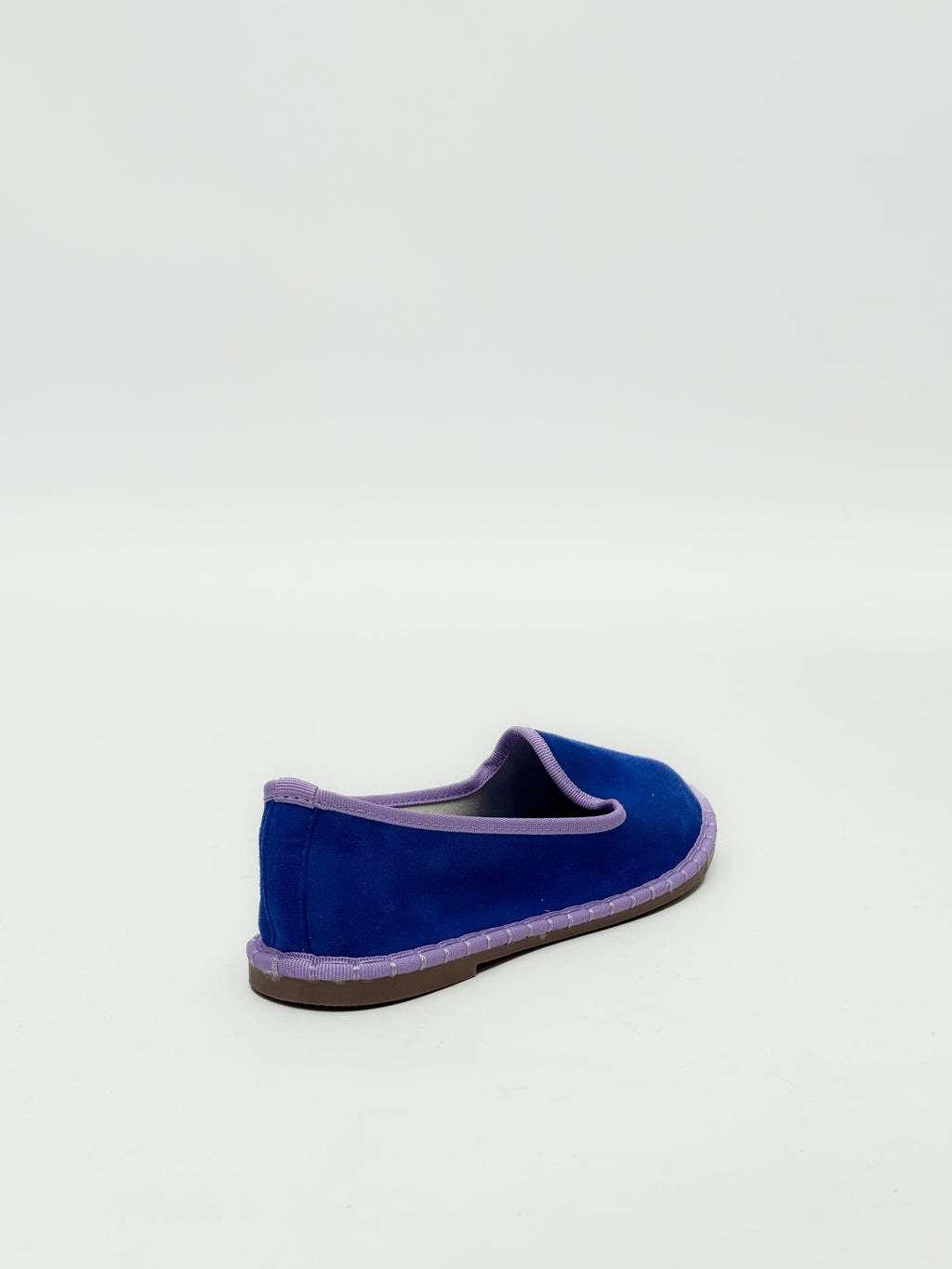 Zapatos de terciopelo con ribete