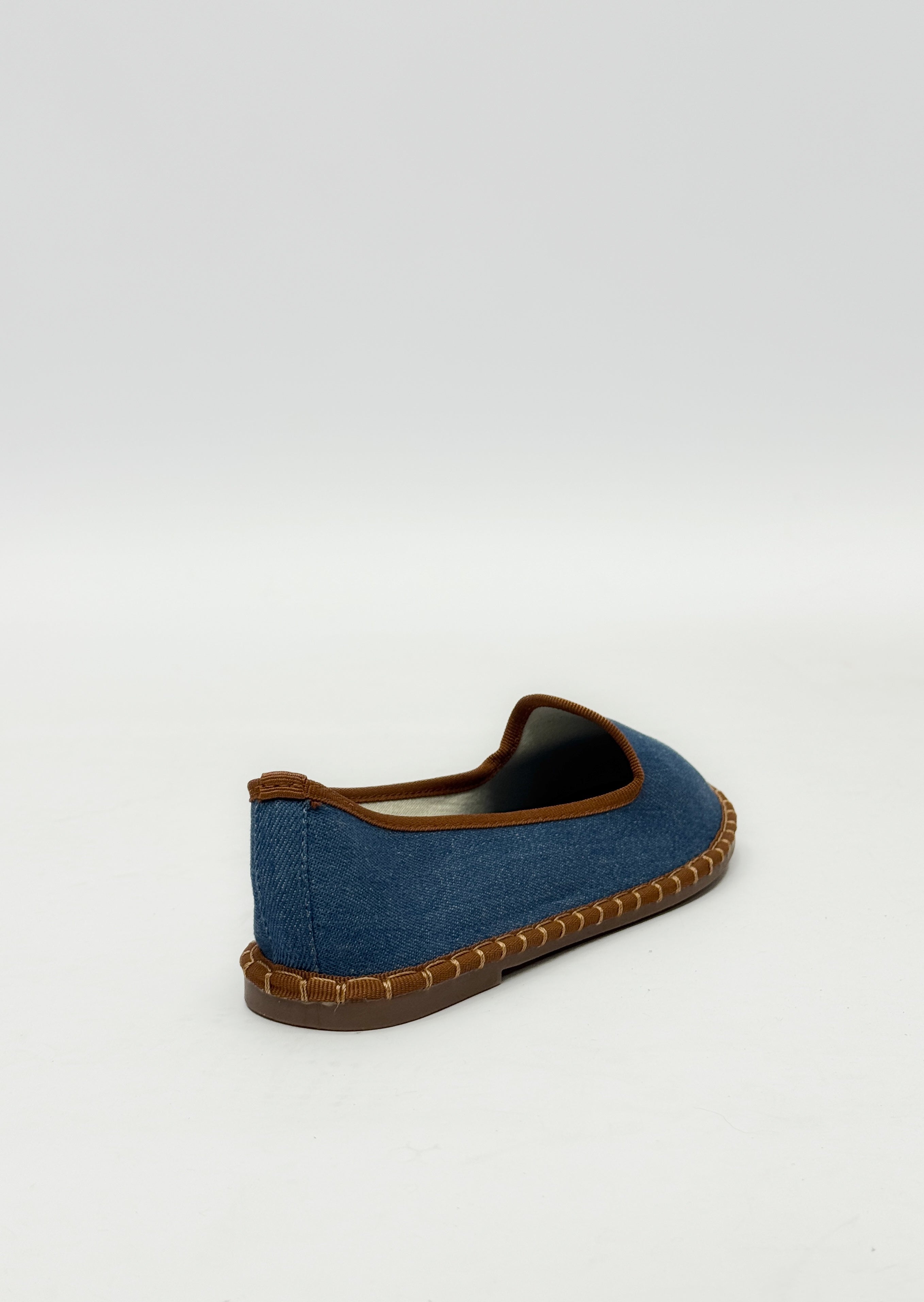 Zapatos de terciopelo con ribete