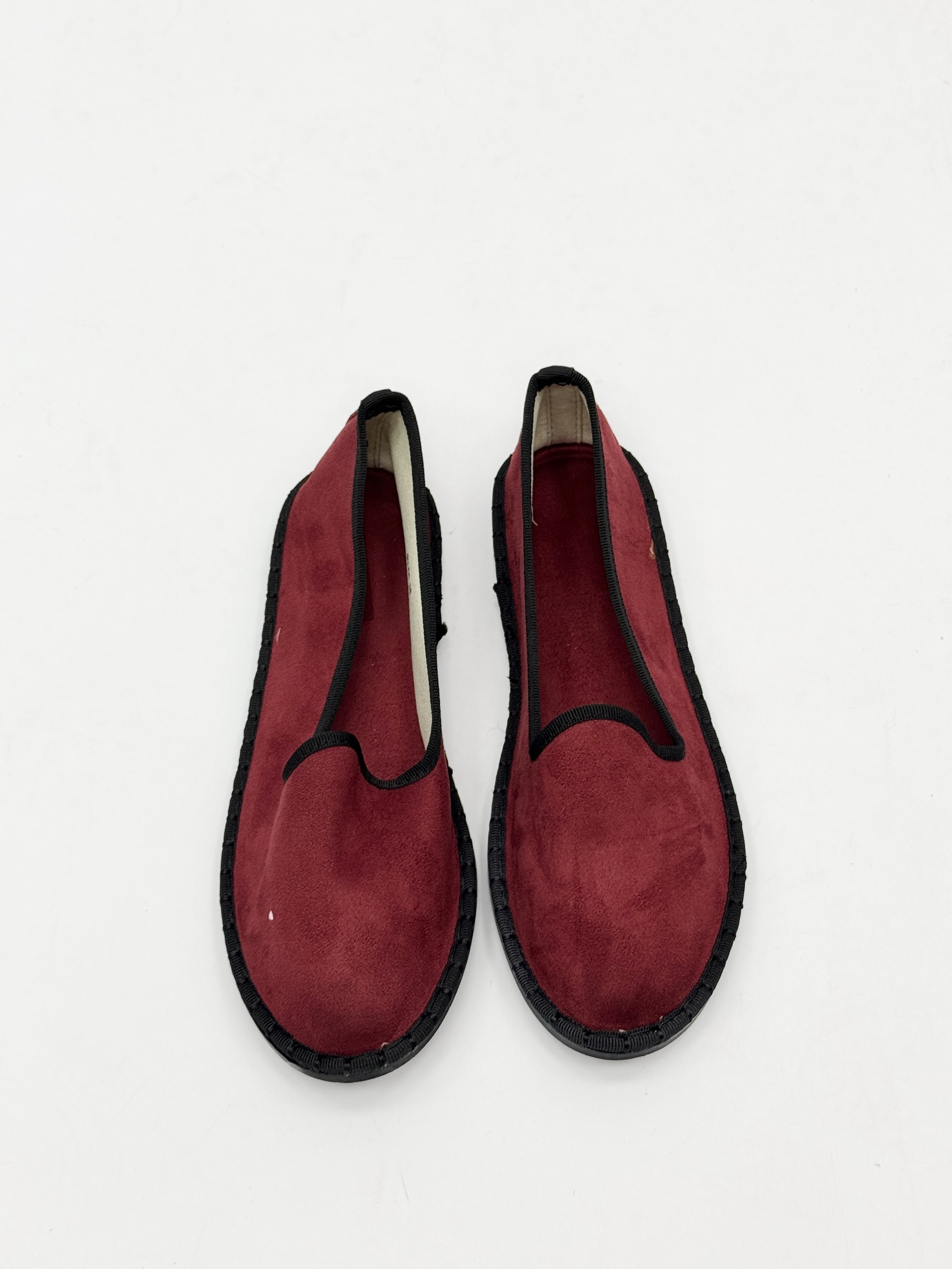 Zapatos de terciopelo con ribete