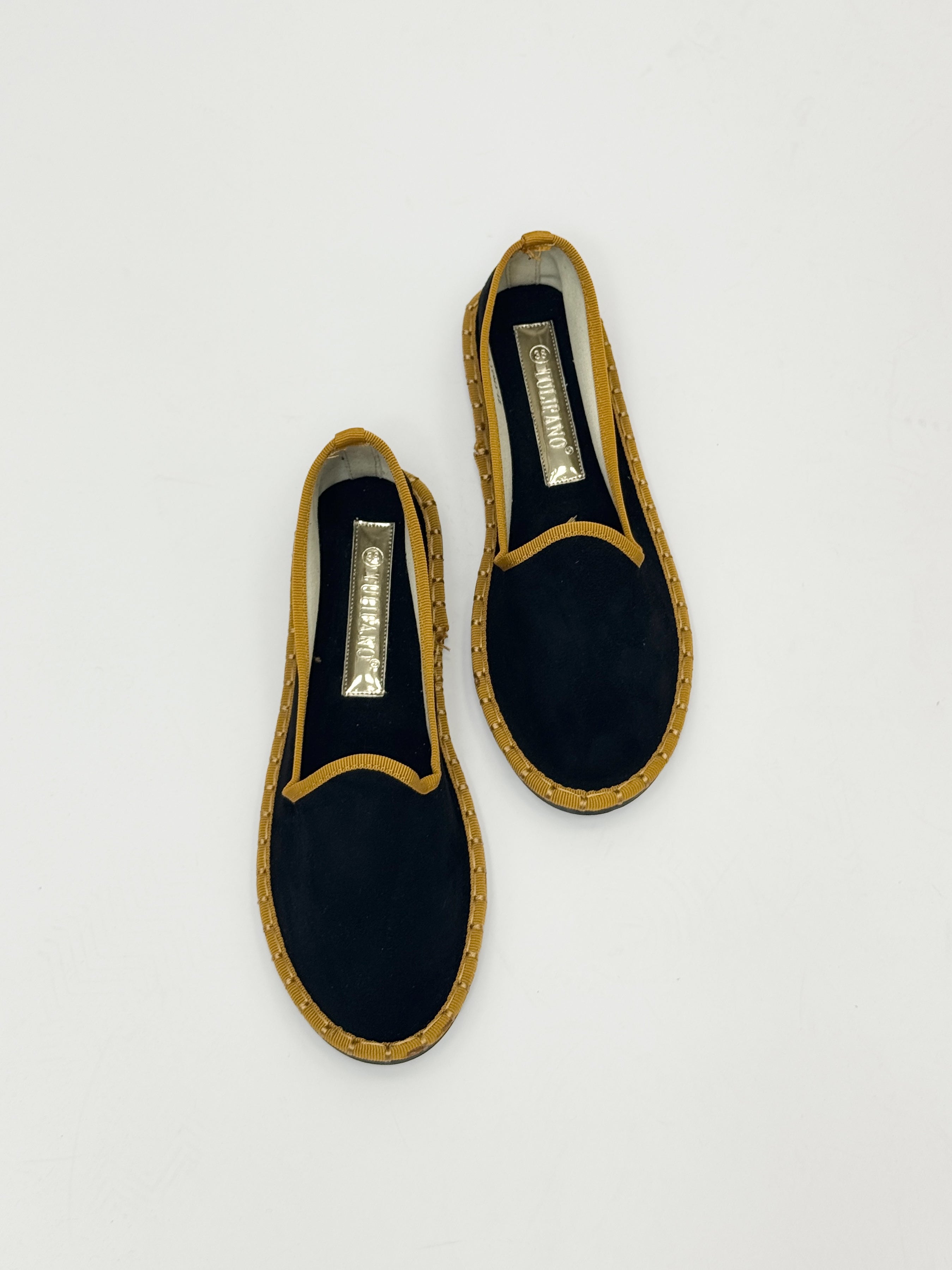 Zapatos de terciopelo con ribete