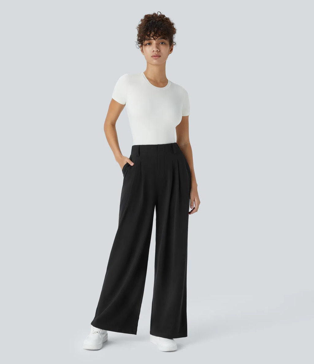 Pantalón de traje ancho y fluido