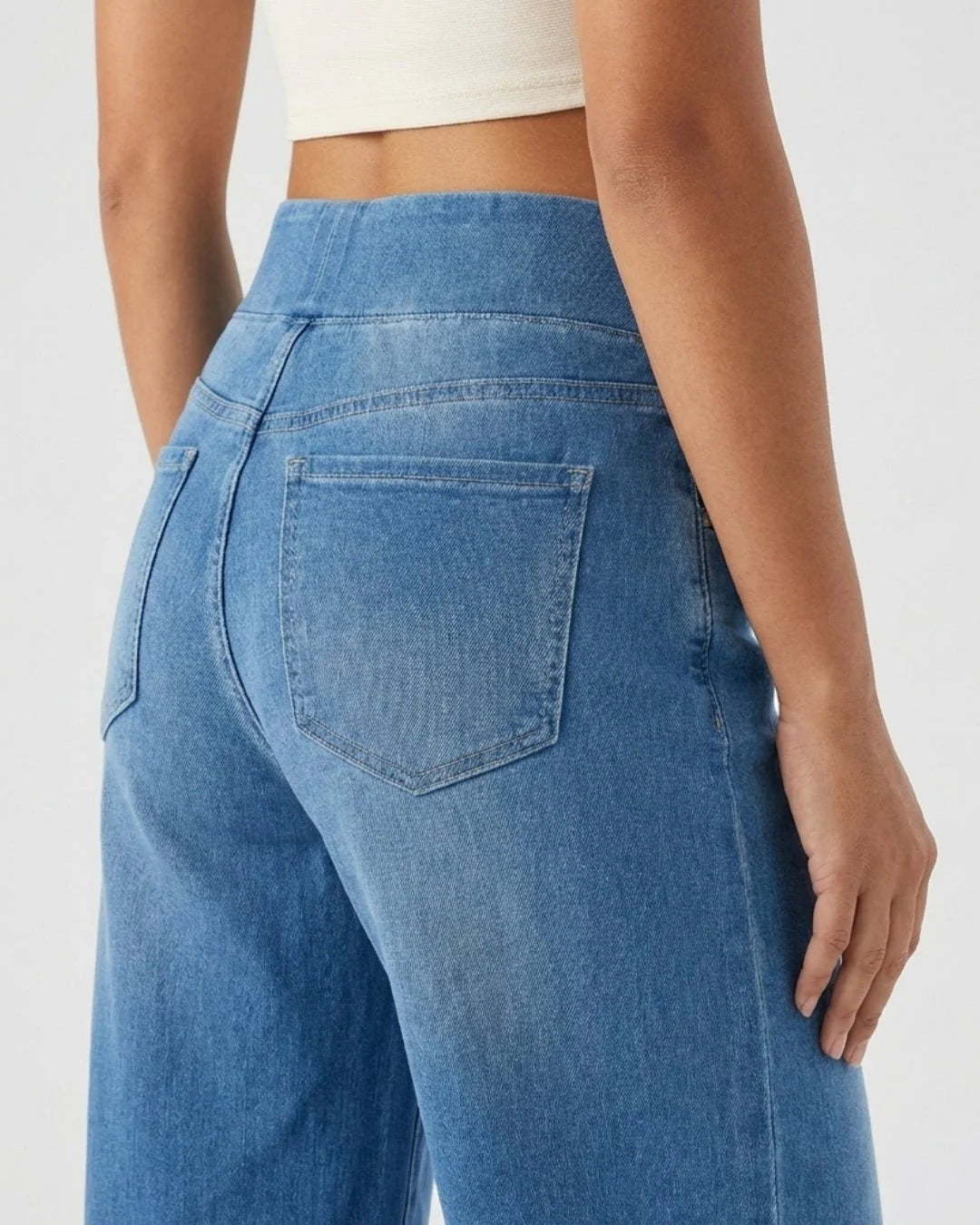 Jeans negros de ajuste cómodo