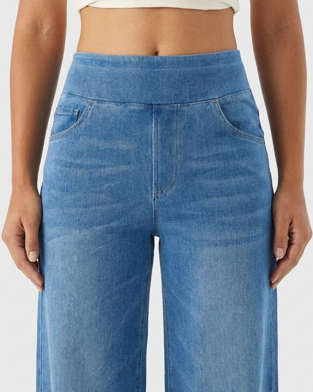 Jeans negros de ajuste cómodo
