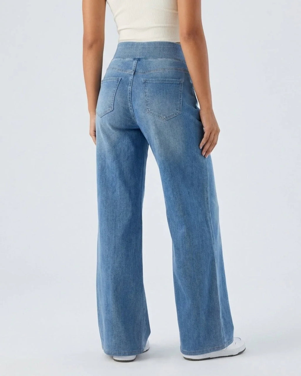Jeans negros de ajuste cómodo