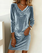 Loré™ | Vestido de terciopelo Rosana.