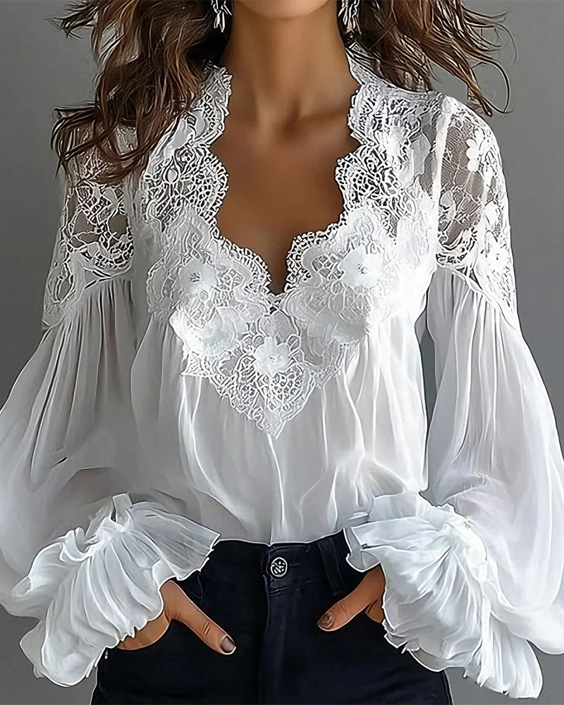 Blusa con cuello de encaje
