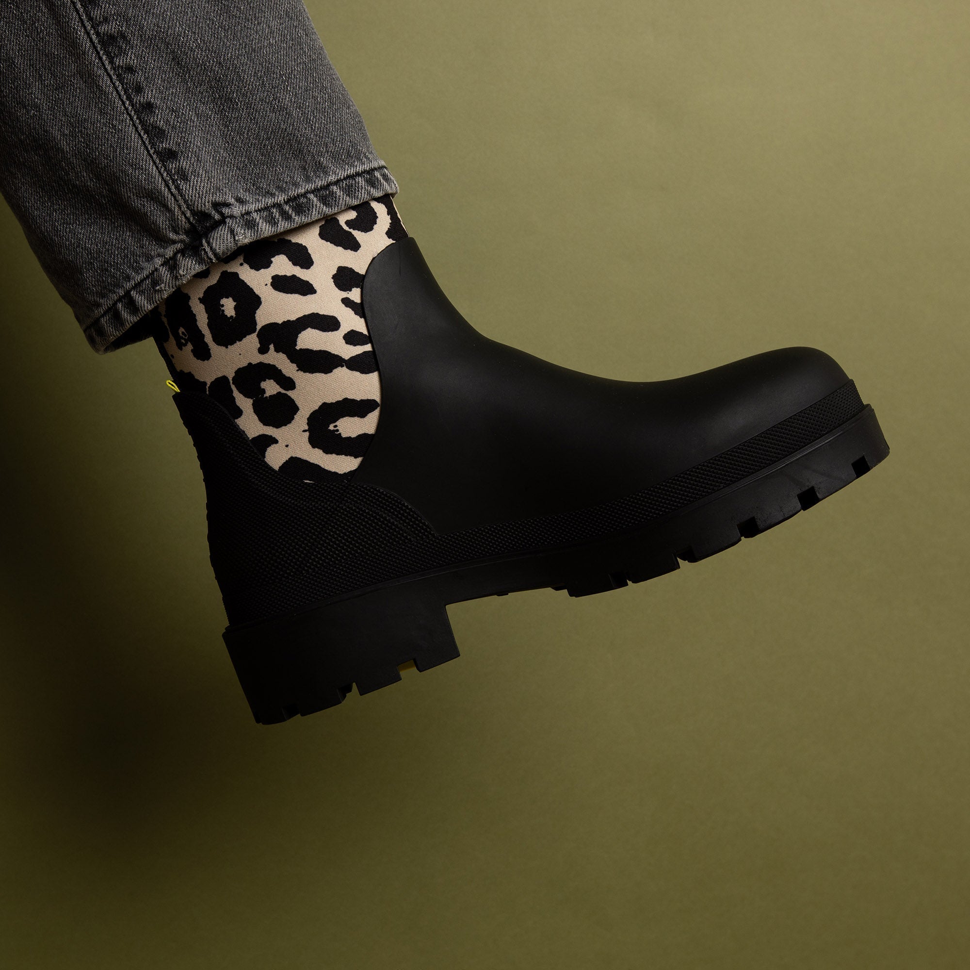Botas de lluvia cortas negro/leopardo negro-arena