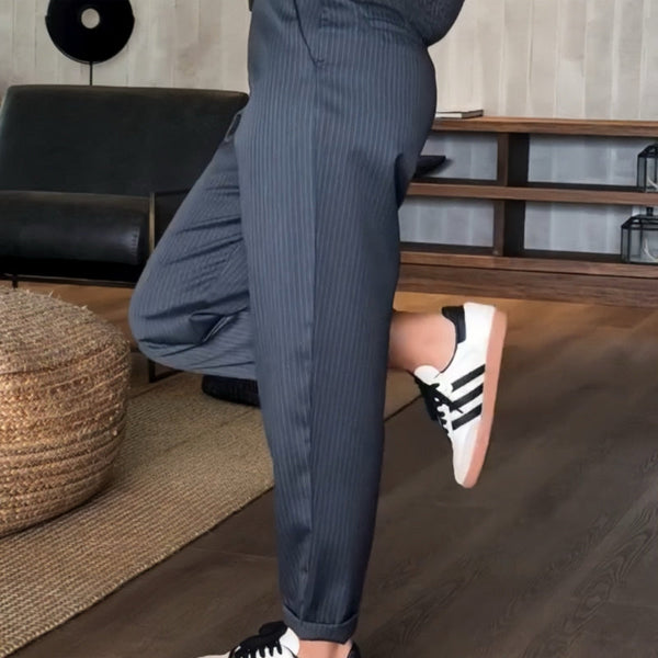 Matilda| Pantalón elegante con rayas
