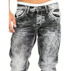 Jeans stretch para hombre, minimalistas, frescos y con estilo emo.